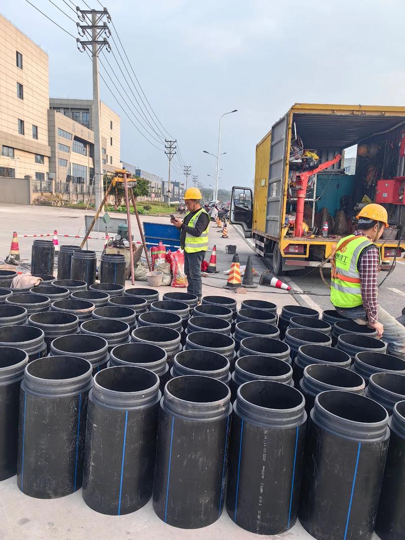 人民路街道管道短管置换