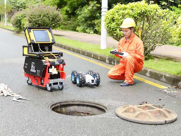 人民路街道管道机器人检测